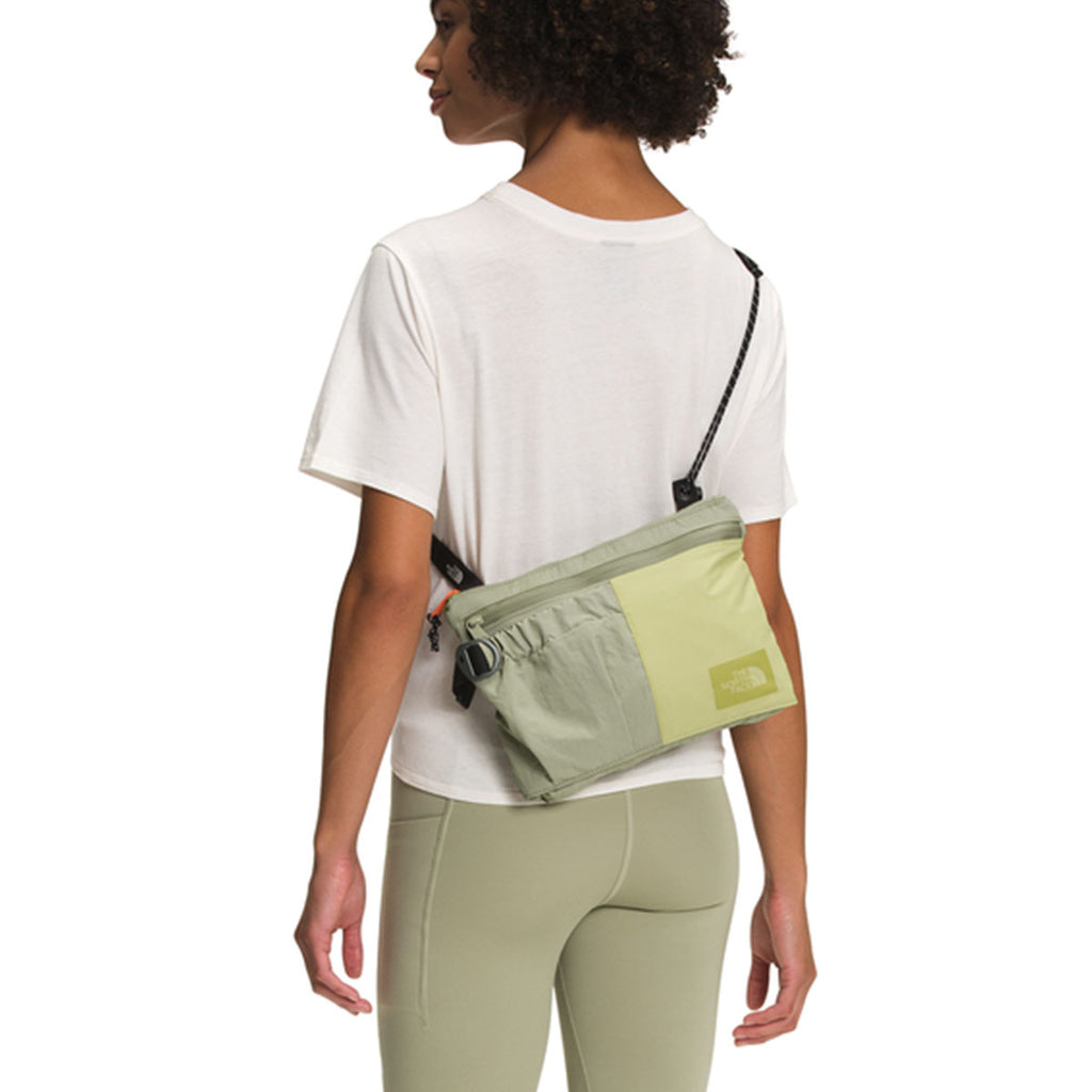 MOUNTAIN SHOULDER BAG